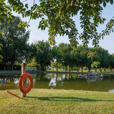 Pannonia Golf & Country Club Bed & Breakfast Alcsutdoboz Exterior foto